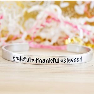 Silvertone ‘Grateful Thankful Blessed’ Cuff
